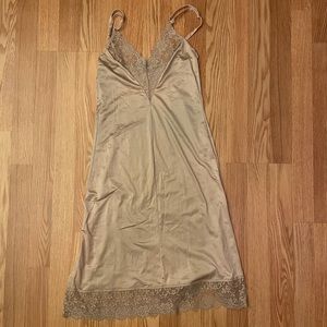Lily of France Cream Night Dress/Slip Size 32